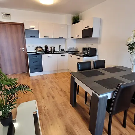 Royal Palm 170 Apartament *